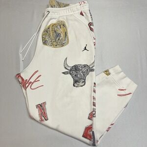 Jordan White Graphic Men's Pants